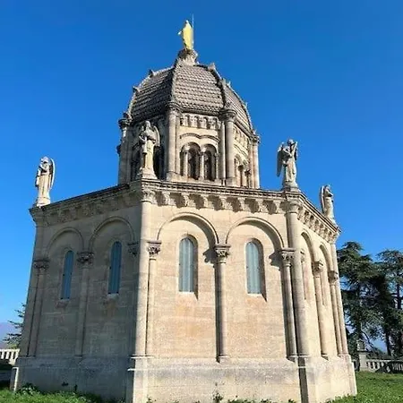 Holiday home Authentic Maison In Old Town *