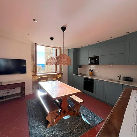 Authentic Maison In Old Town Holiday home Forcalquier