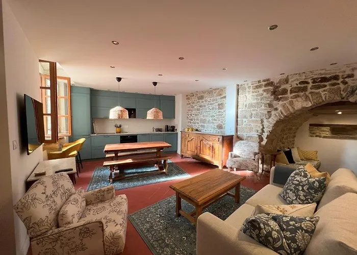 Feriehus Authentic Maison In Old Town