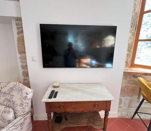 Authentic Maison In Old Town *